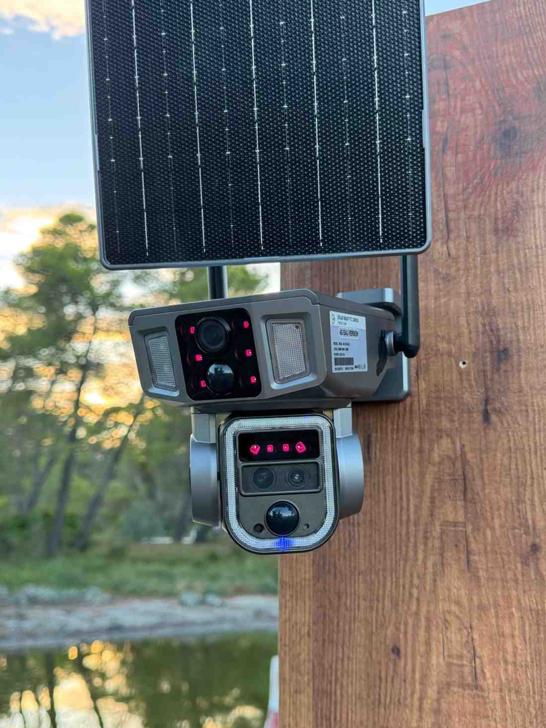 Solarbetriebene Überwachungskamera 4G/5G WLAN Bewegungserkennung Nachtsicht 15MP 4K 10-facher Zoom